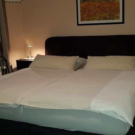 Hotel Garni Julia Линних Экстерьер фото