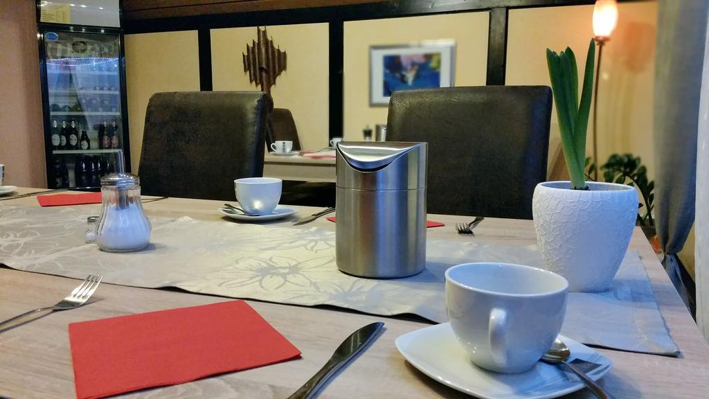 Hotel Garni Julia Линних Экстерьер фото