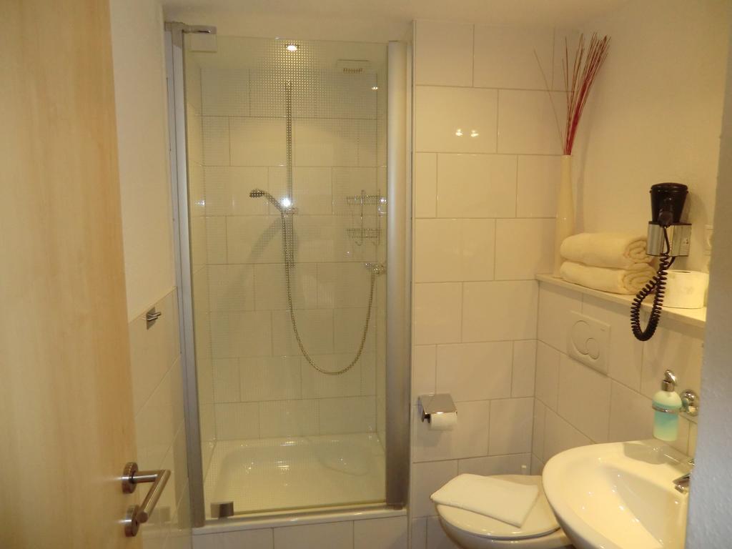Hotel Garni Julia Линних Номер фото