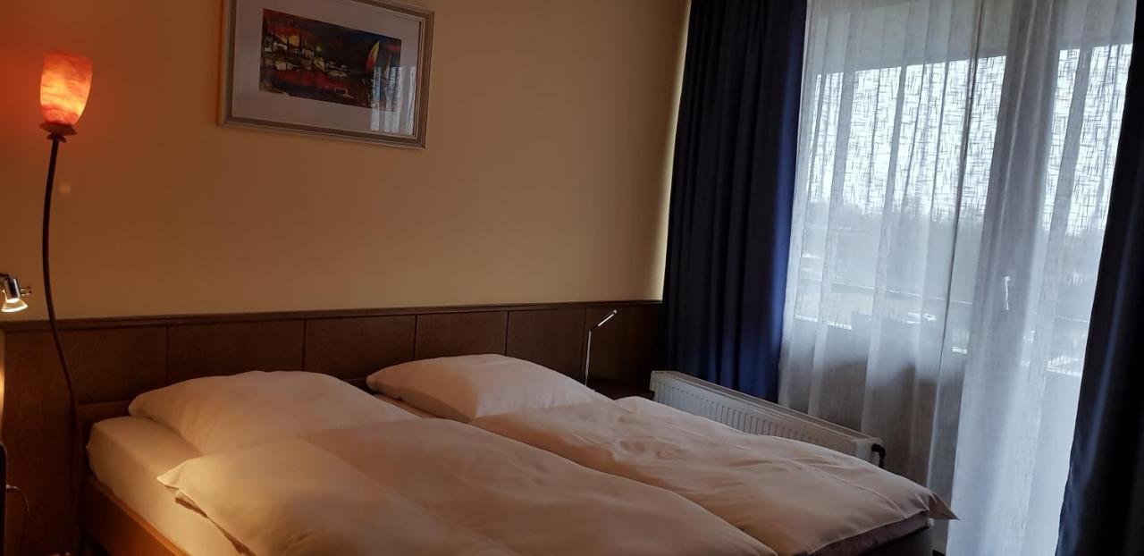 Hotel Garni Julia Линних Экстерьер фото
